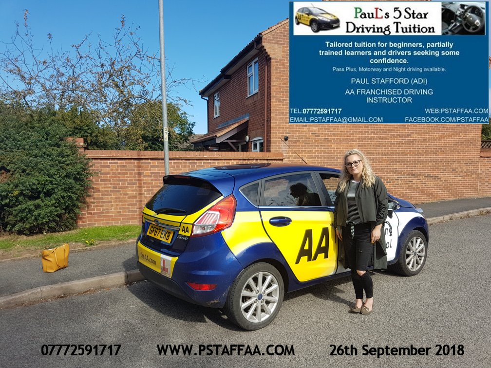 Emma Parsons first time driving test pass in hereford witrh Paul's 5 Star driving Tuition